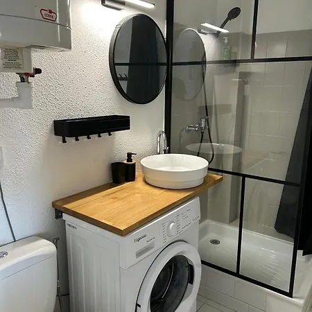Apartmán 2 Acces Et Piscine Thetys